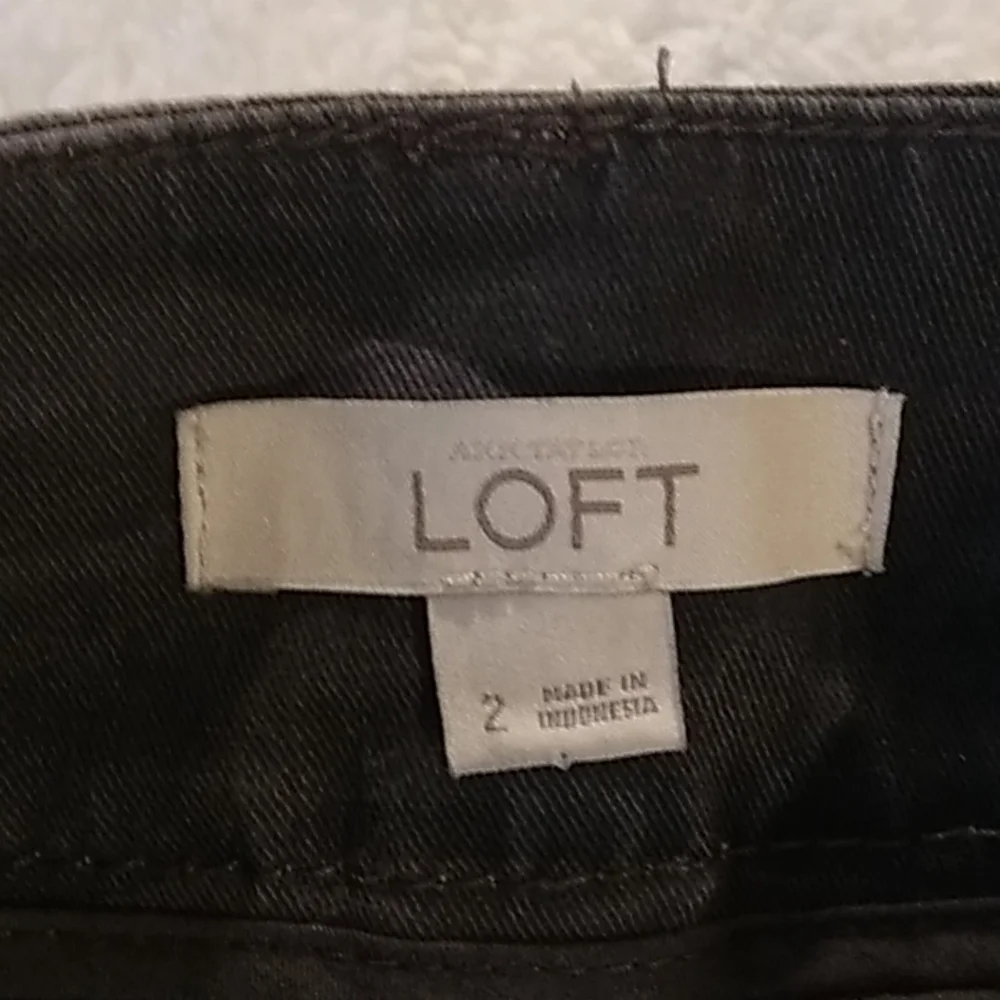 LOFT GRAY CAMO PENCIL SKIRT NWOT